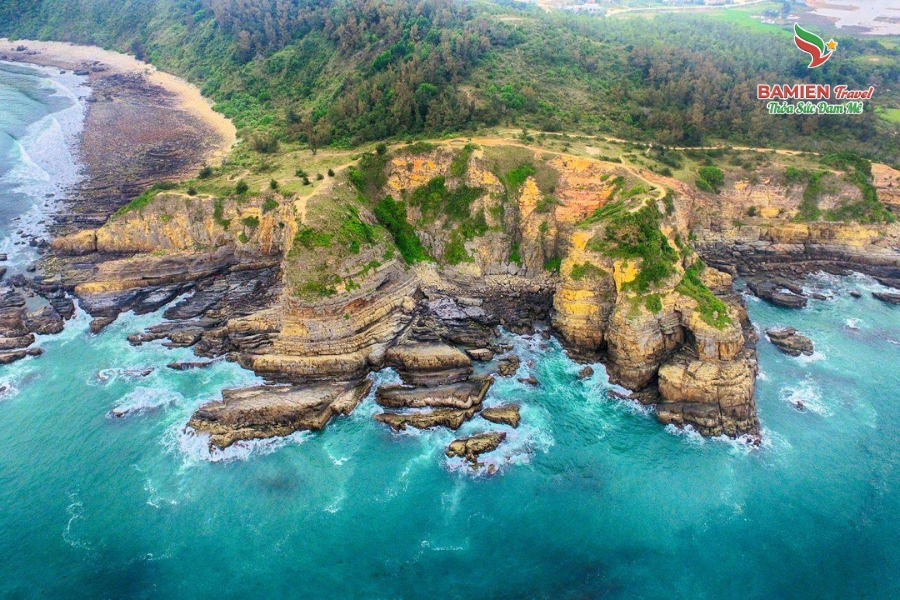 Cẩm Nang Du Lịch Quảng Ninh: Đi Đâu, Ăn Gì, Chơi Gì?