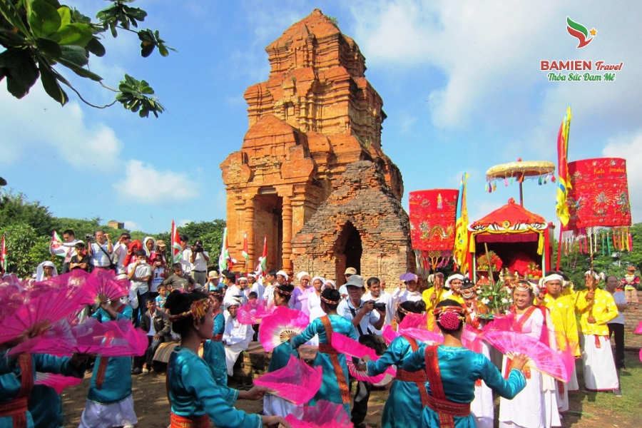 Hành Trình Về Nguồn Cội Tại Tháp Bà Ponagar